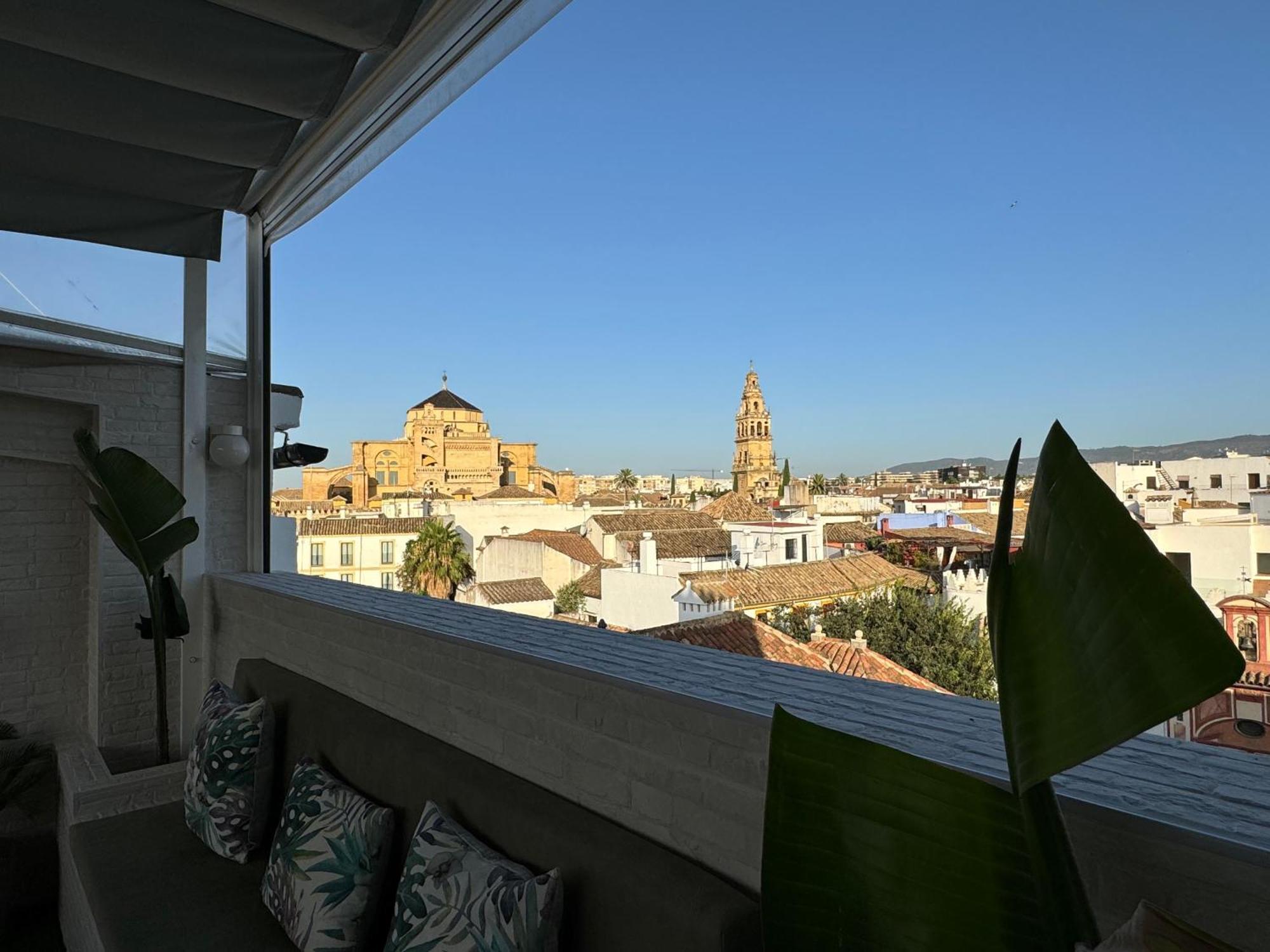 Atico De La Sultana Con Terraza Privada Apartment Кордоба Екстериор снимка